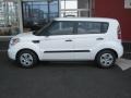 2011 Clear White Kia Soul 1.6  photo #2