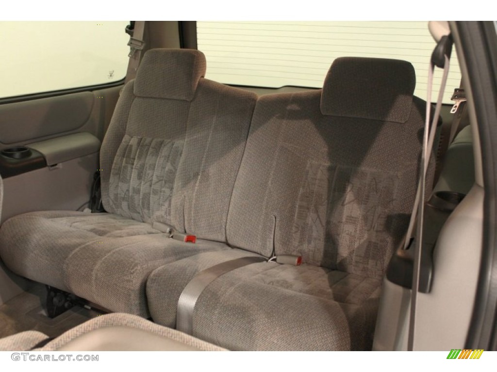 2004 Pontiac Montana Standard Montana Model interior Photo #50286235