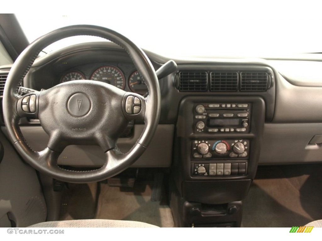 2004 Pontiac Montana Standard Montana Model Gray Dashboard Photo #50286249