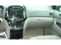 2004 Silver Shadow Pearl Toyota Sienna LE  photo #14