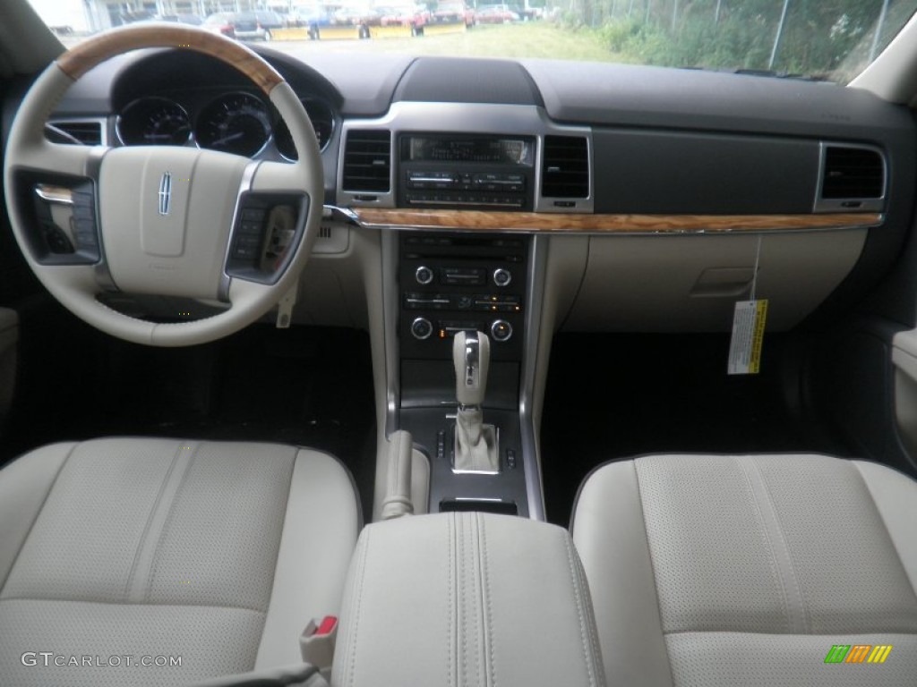 2011 Lincoln MKZ AWD Light Camel Dashboard Photo #50287143