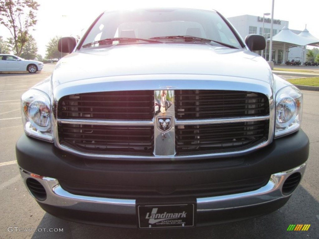 2008 Ram 1500 SXT Regular Cab - Bright White / Medium Slate Gray photo #8