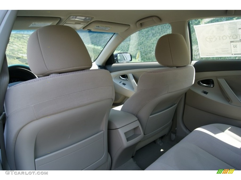 2011 Camry LE - Magnetic Gray Metallic / Bisque photo #7