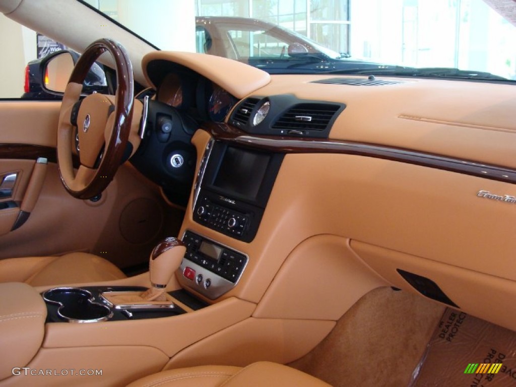 2011 Maserati GranTurismo S Cuoio Dashboard Photo #50288214