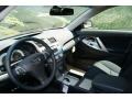 Black - Camry SE Photo No. 4