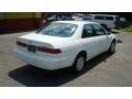 1998 Super White Toyota Camry LE  photo #3