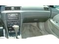1998 Super White Toyota Camry LE  photo #12