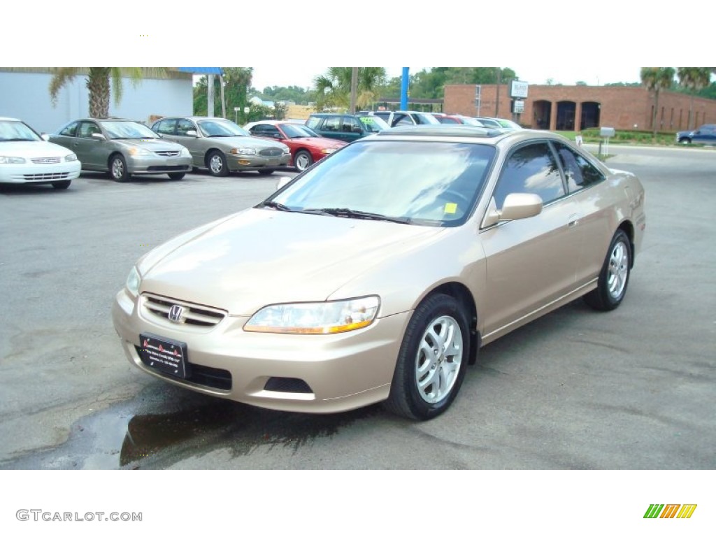 2002 Accord EX V6 Coupe - Naples Gold Metallic / Ivory photo #7