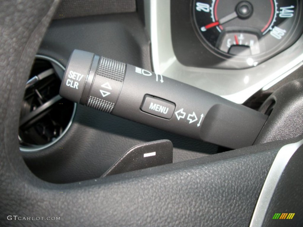 2011 Chevrolet Camaro LT/RS Convertible Controls Photo #50289597