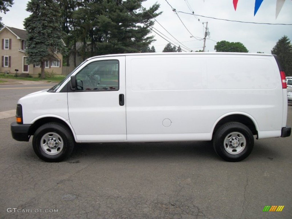 2008 Express 2500 Cargo Van - Summit White / Medium Pewter photo #5