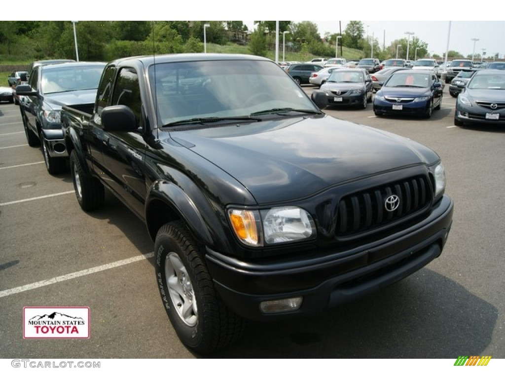 2004 Tacoma V6 TRD Xtracab 4x4 - Black Sand Pearl / Charcoal photo #1