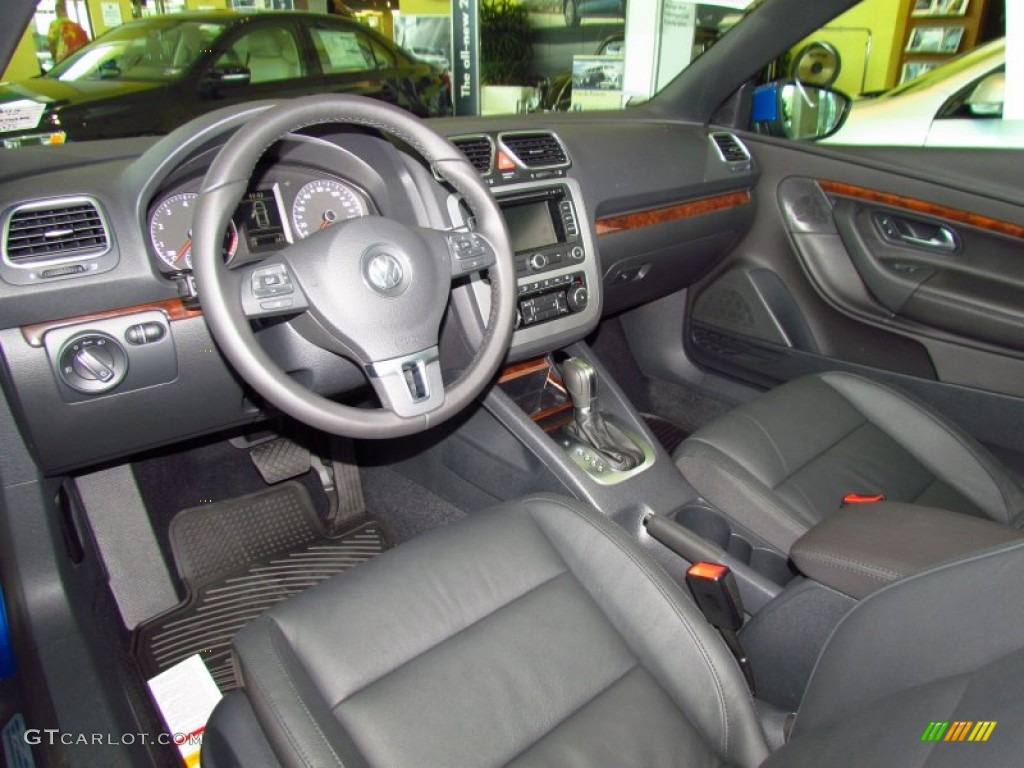 Titan Black Interior 2012 Volkswagen Eos Lux Photo #50290500