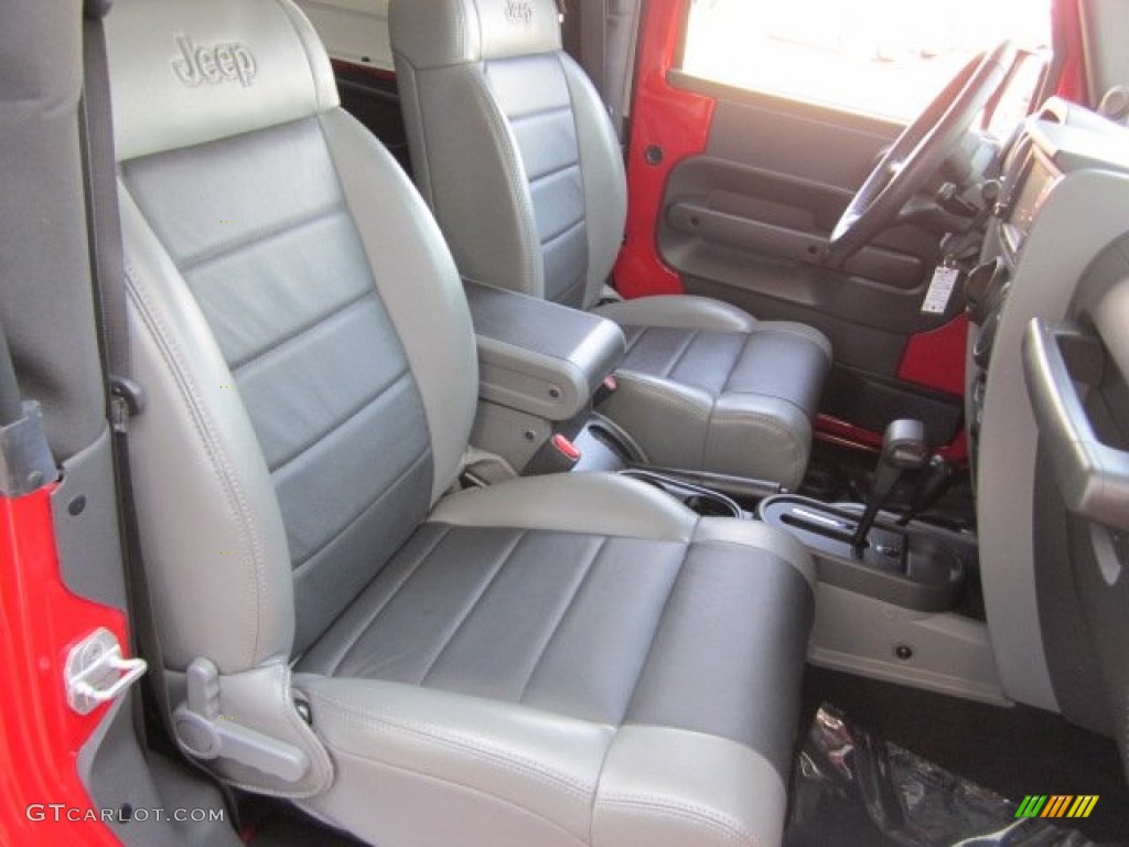 Dark Slate Gray/Medium Slate Gray Interior 2010 Jeep Wrangler Rubicon 4x4 Photo #50291406