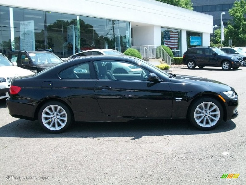 2011 3 Series 335i xDrive Coupe - Jet Black / Black photo #4