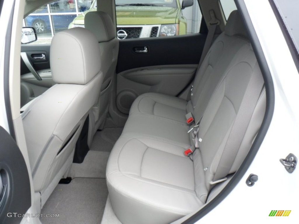 2011 Rogue SL AWD - Pearl White / Gray photo #15