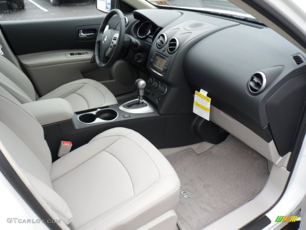 2011 Rogue SL AWD - Pearl White / Gray photo #18