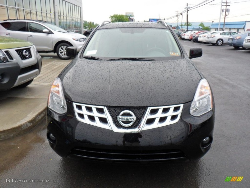 2011 Rogue SL AWD - Wicked Black / Black photo #11