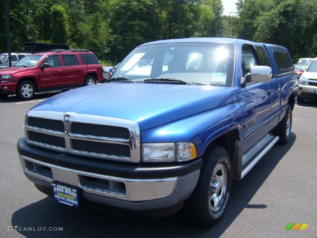 Brilliant Blue Pearl Dodge Ram 1500