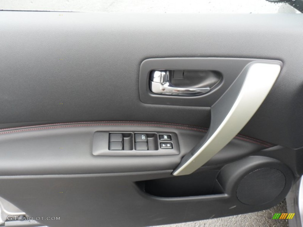 2011 Rogue SL AWD - Platinum Graphite / Black photo #14