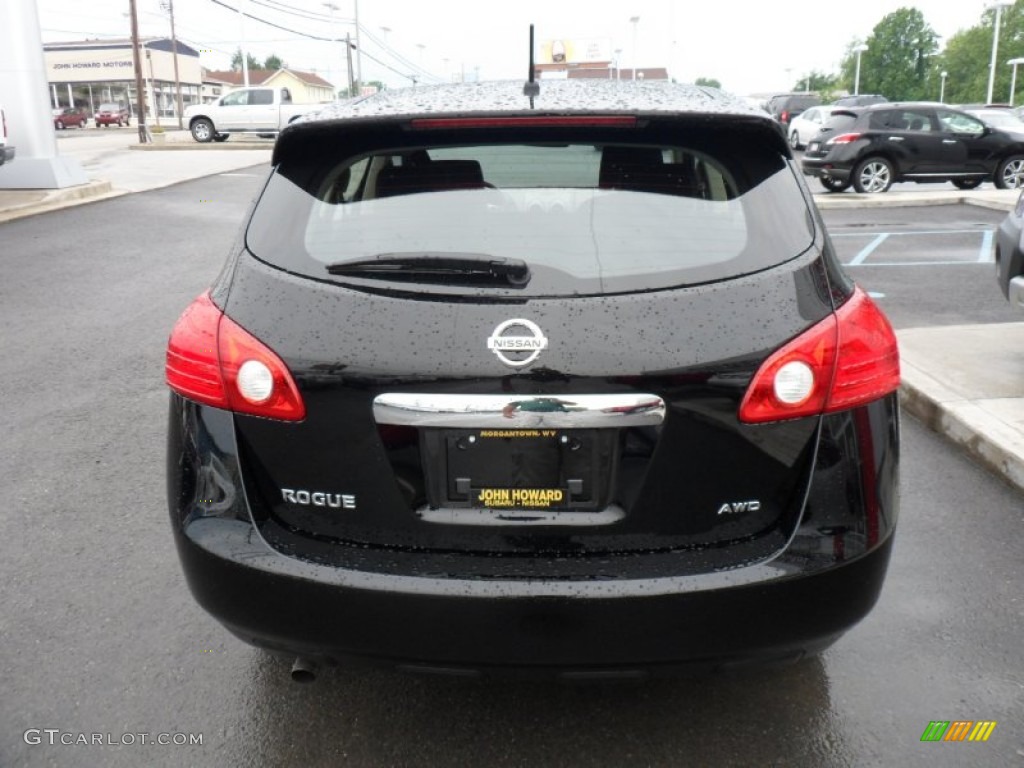 2011 Rogue S AWD - Wicked Black / Black photo #8