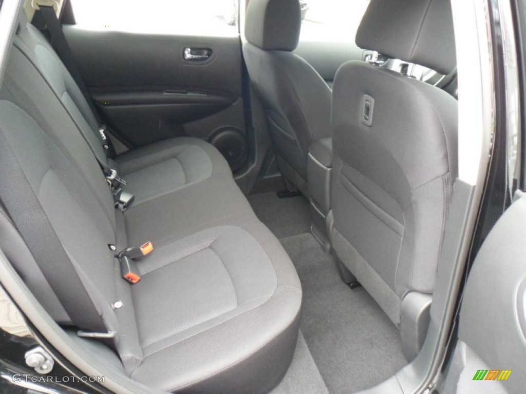 2011 Rogue S AWD - Wicked Black / Black photo #16