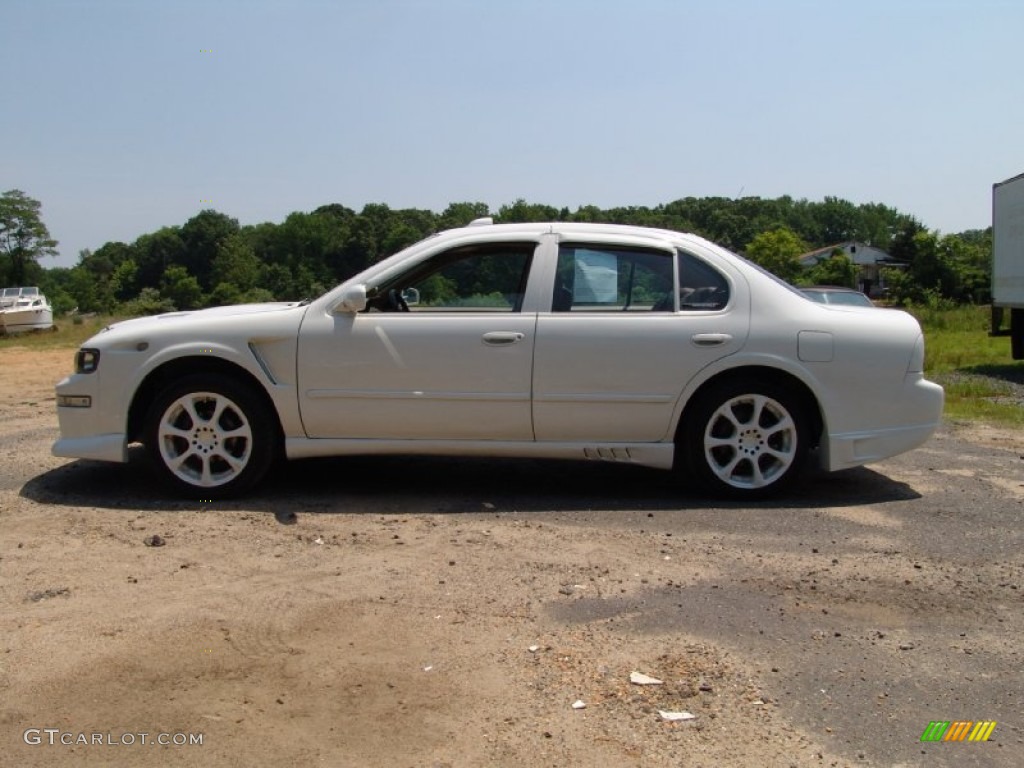 1998 Maxima GXE - Arctic White Pearl Metallic / Beige photo #8