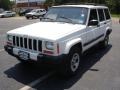 Stone White - Cherokee Sport 4x4 Photo No. 1