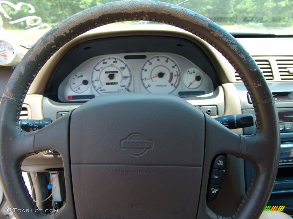 1998 Maxima GXE - Arctic White Pearl Metallic / Beige photo #15