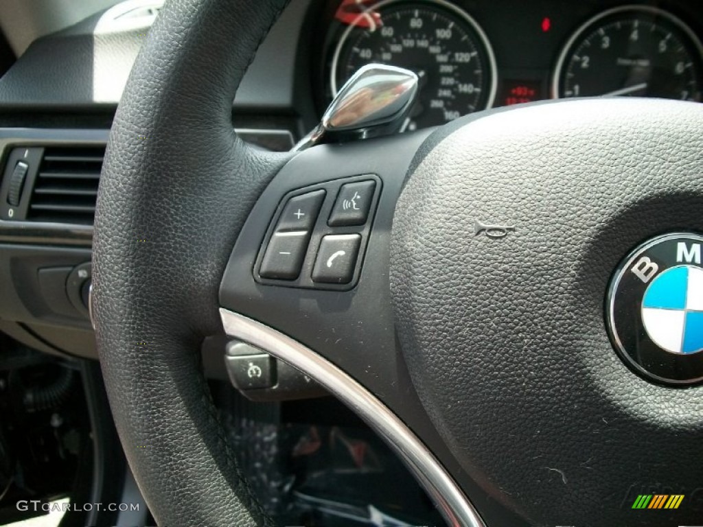 2010 BMW 3 Series 335i xDrive Coupe Controls Photo #50293338