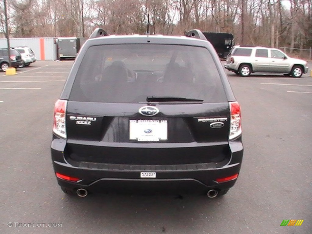 2009 Forester 2.5 X Limited - Obsidian Black Pearl / Platinum photo #5
