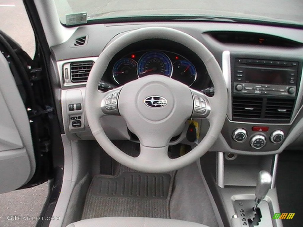 2009 Forester 2.5 X Limited - Obsidian Black Pearl / Platinum photo #13