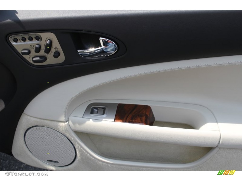 2008 Jaguar XK XK8 Convertible Ivory/Slate Door Panel Photo #50296347