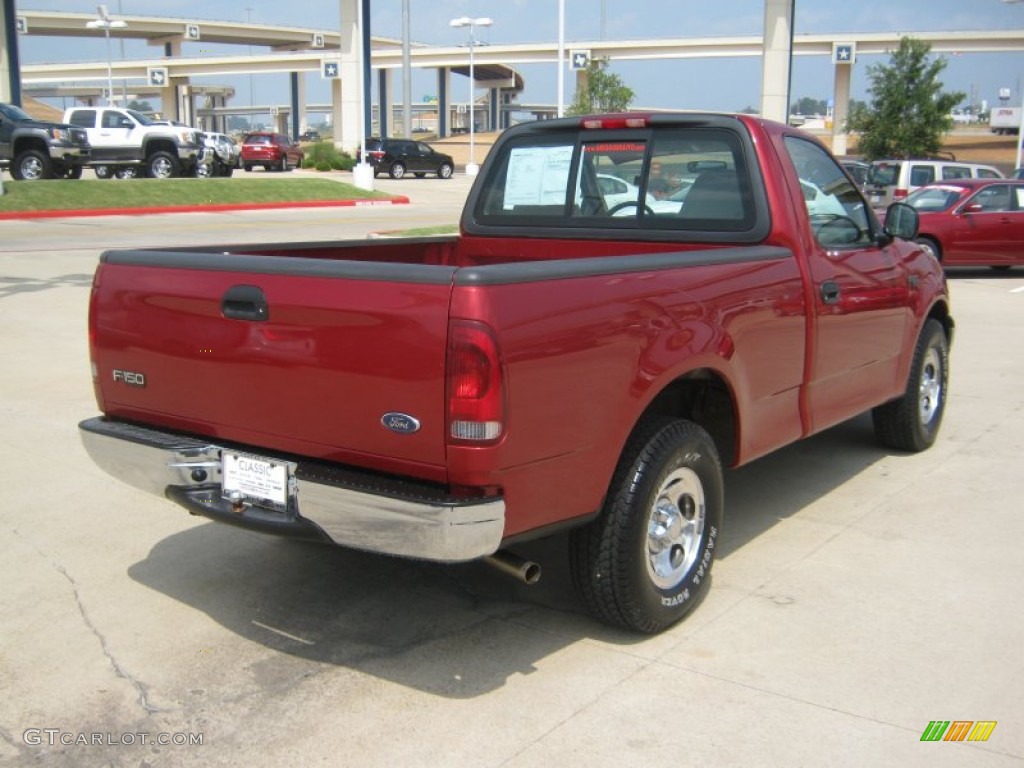 2003 F150 XL Regular Cab - Toreador Red Metallic / Medium Parchment Beige photo #4