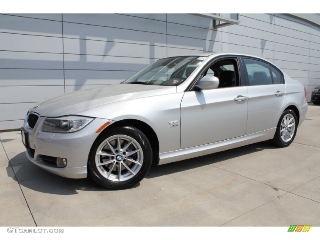 Titanium Silver Metallic BMW 3 Series