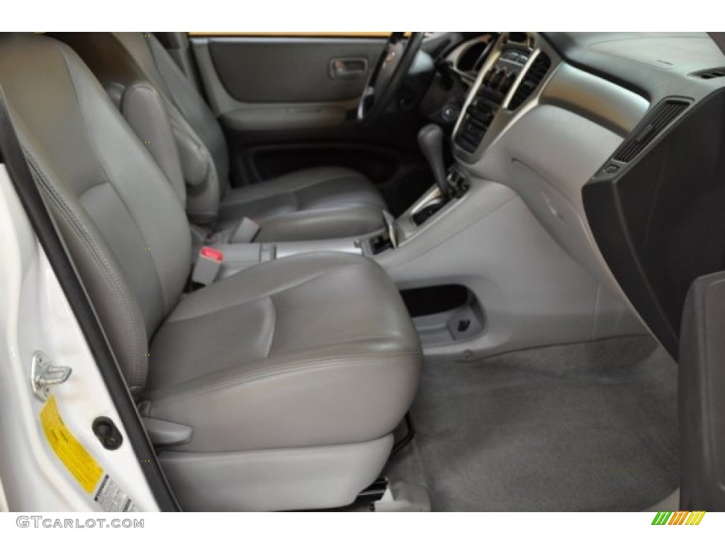 2004 Highlander V6 4WD - Super White / Ash photo #15