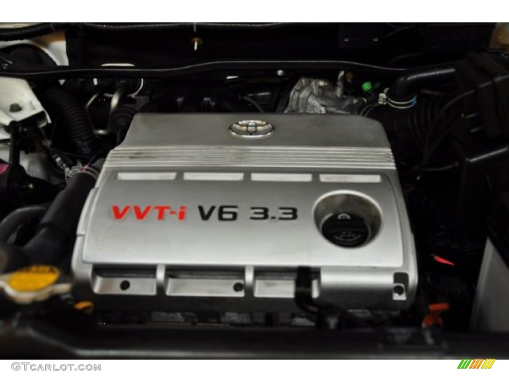 2004 Highlander V6 4WD - Super White / Ash photo #21