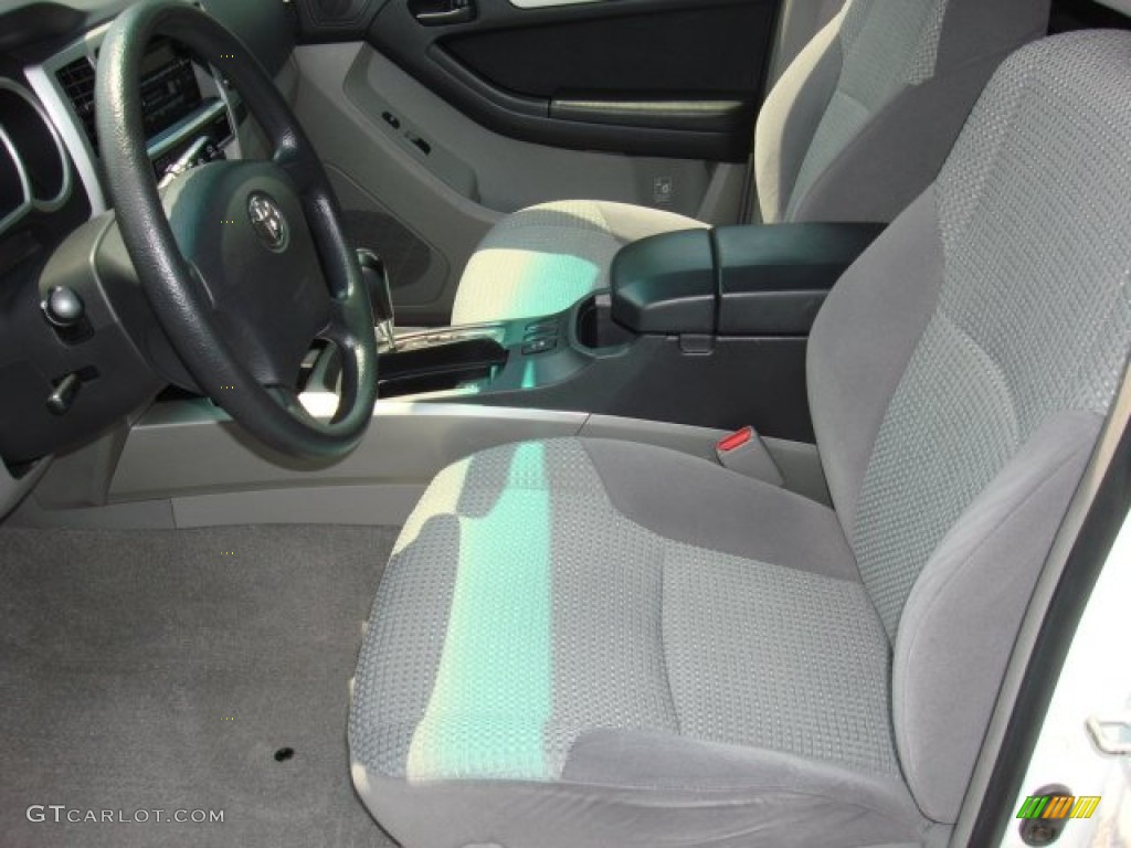 2004 4Runner SR5 4x4 - Natural White / Stone photo #8