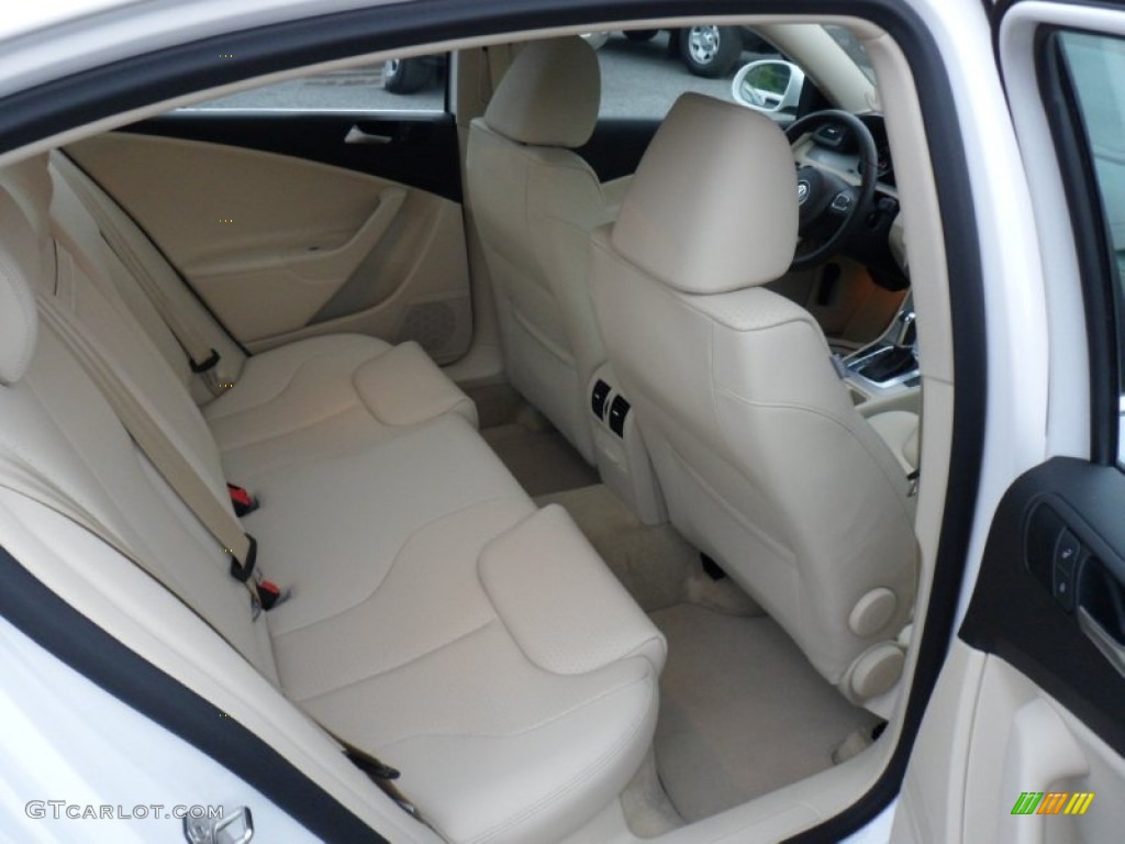 Cornsilk Beige Interior 2010 Volkswagen Passat Komfort Sedan Photo #50301597