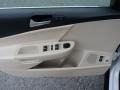 Candy White - Passat Komfort Sedan Photo No. 13