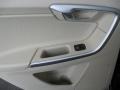 Black Sapphire Metallic - XC60 3.2 Photo No. 18
