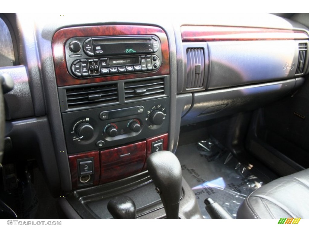 2001 Jeep Grand Cherokee Limited 4x4 Controls Photo #50305716