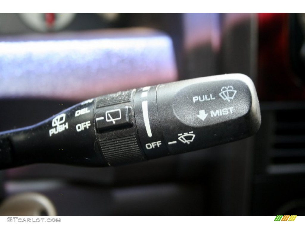 2001 Jeep Grand Cherokee Limited 4x4 Controls Photo #50305833
