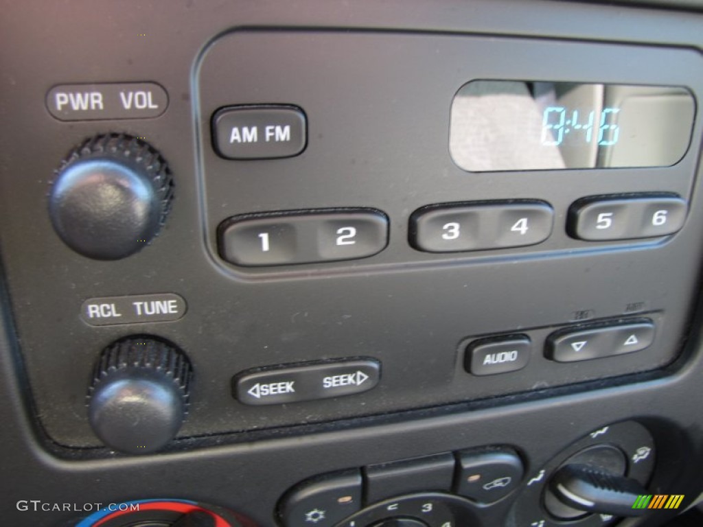 2006 GMC Canyon SL Regular Cab Controls Photo #50306538