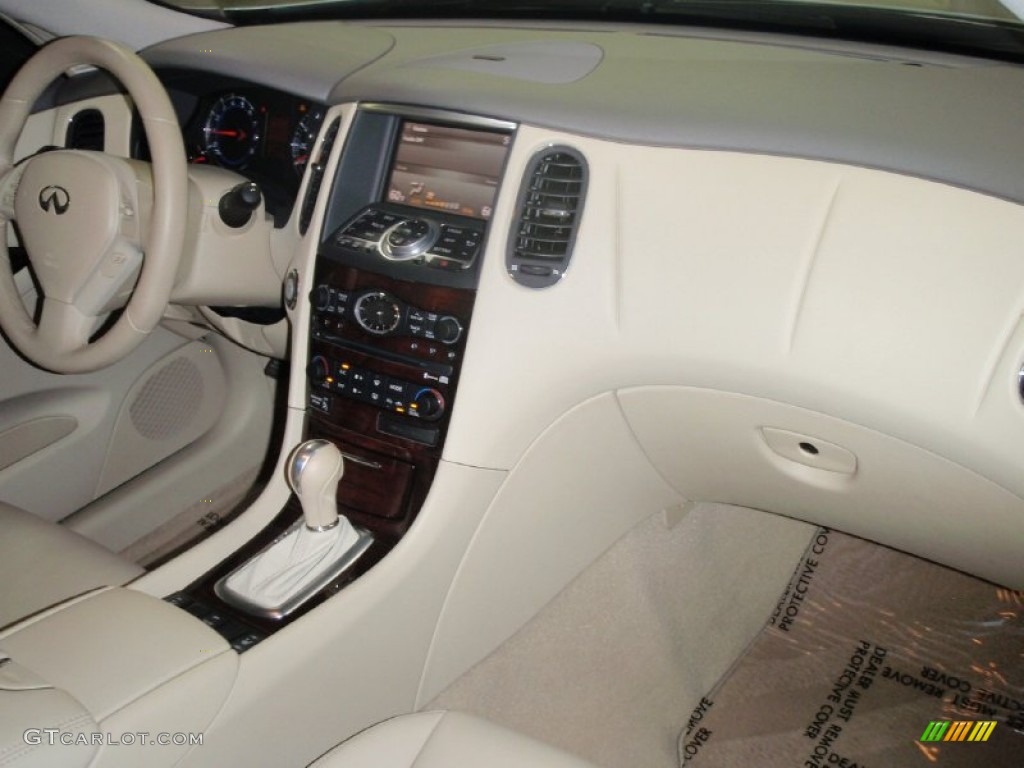 2009 Infiniti EX 35 AWD Stone Dashboard Photo #50307402