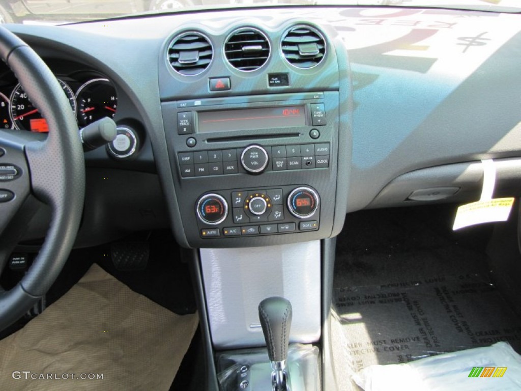 2012 Nissan Altima 2.5 SL Controls Photo #50307939