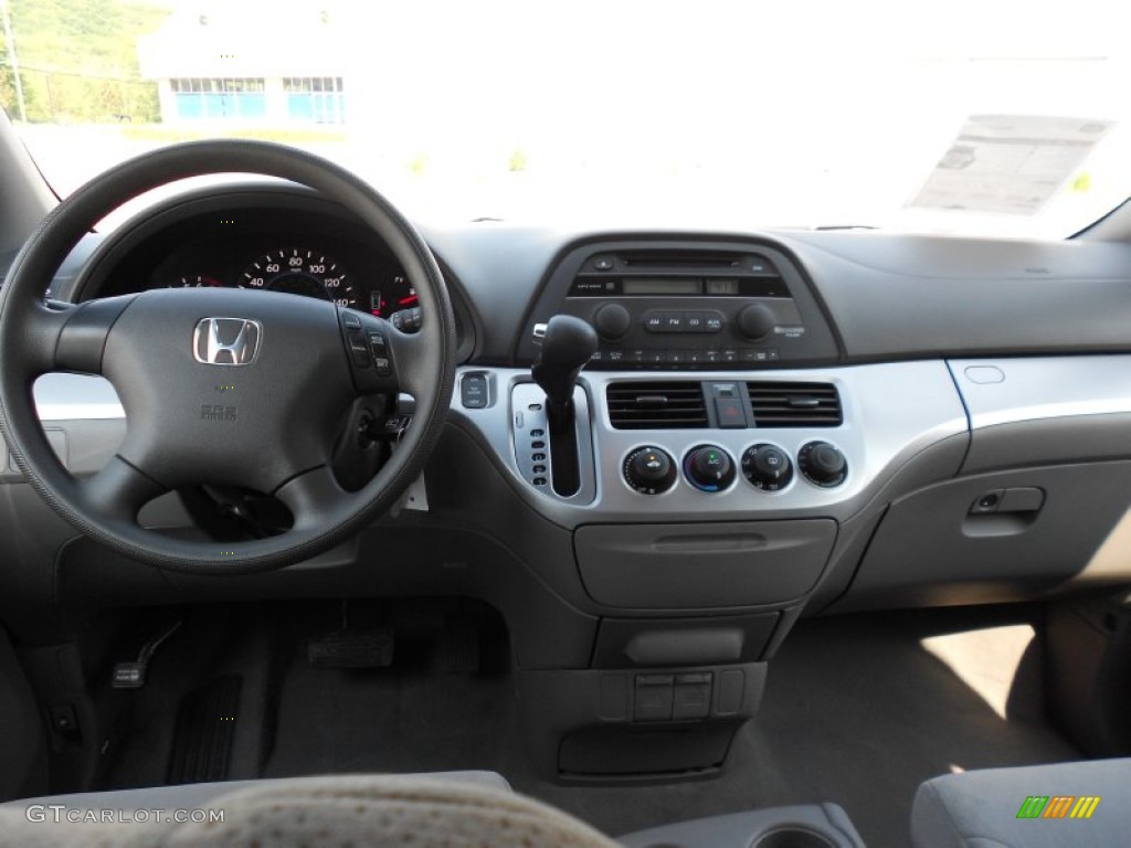 2009 Honda Odyssey LX Gray Dashboard Photo #50309211