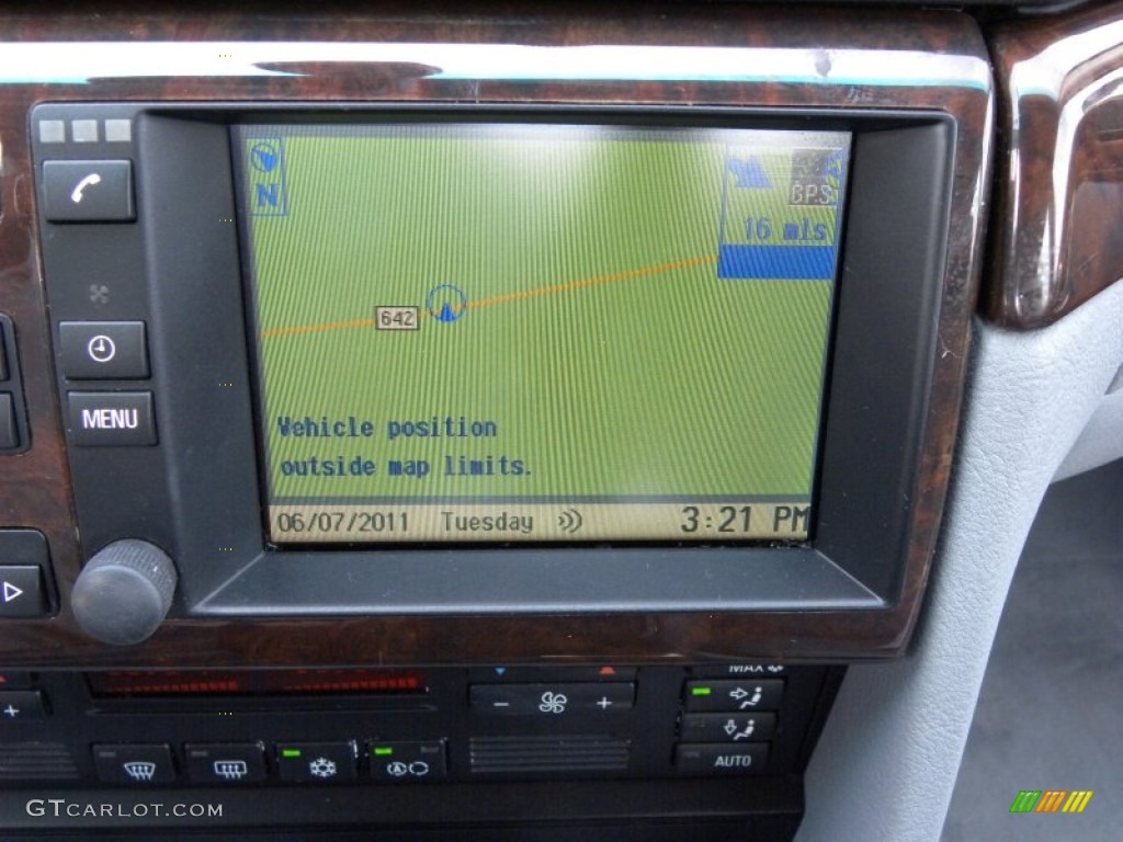 2000 BMW 7 Series 740iL Sedan Navigation Photos