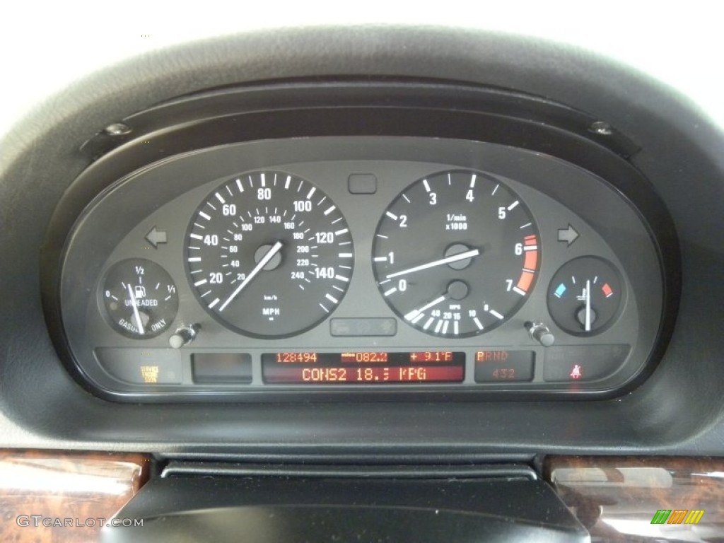 2000 BMW 7 Series 740iL Sedan Gauges Photos