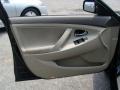 Black - Camry LE Photo No. 19