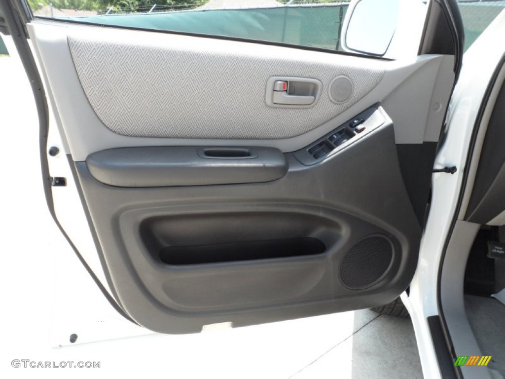 2002 Toyota Highlander I4 Charcoal Door Panel Photo #50317104
